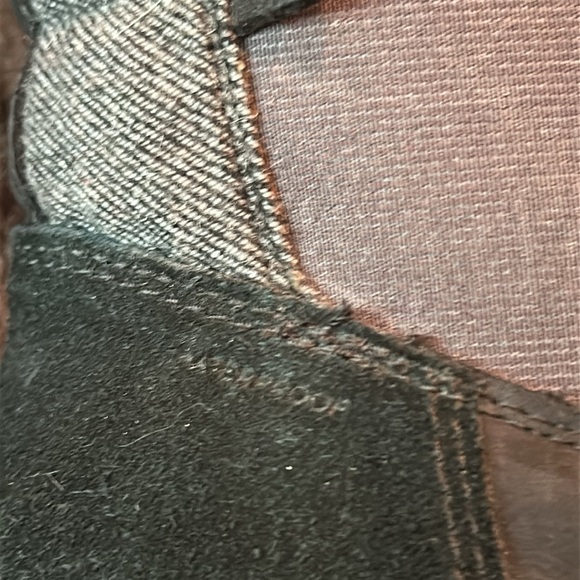 COLUMBIA Black Suede Waterproof Slip On Ankle Boot Sz 9 - Picture 13 of 14